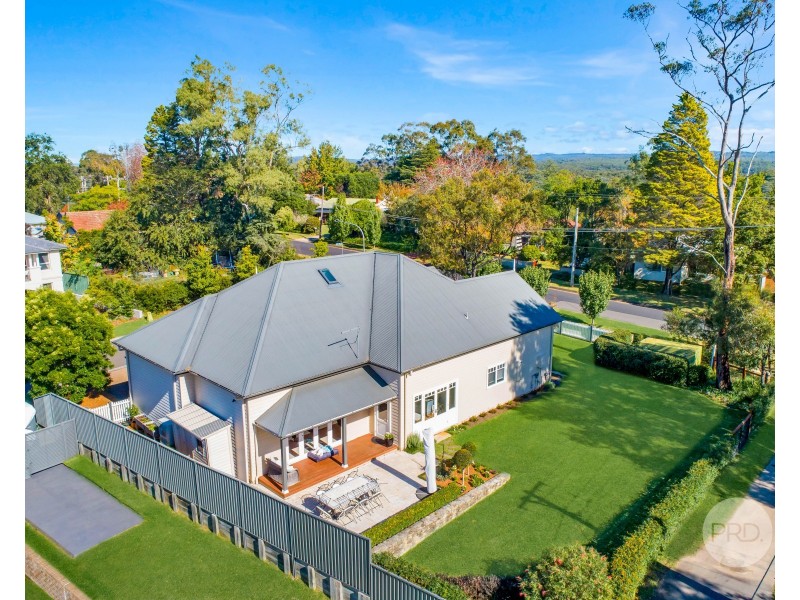 156 Burns Road, Springwood NSW 2777