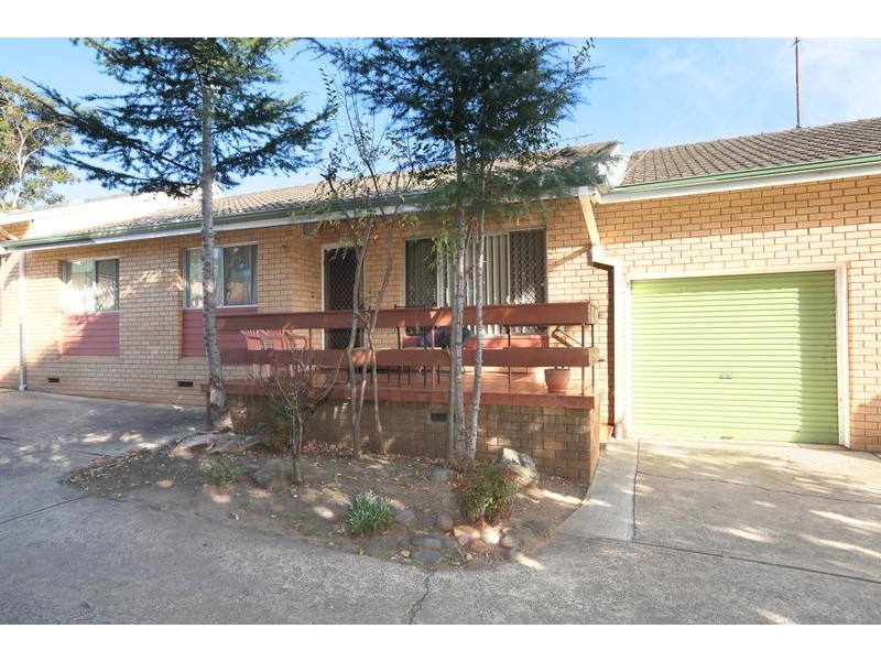 2/52 Castlereagh Street, Penrith NSW 2750
