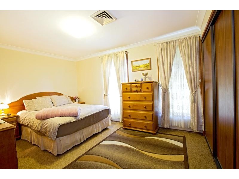 97 Greenbank Drive, Werrington Downs NSW 2747