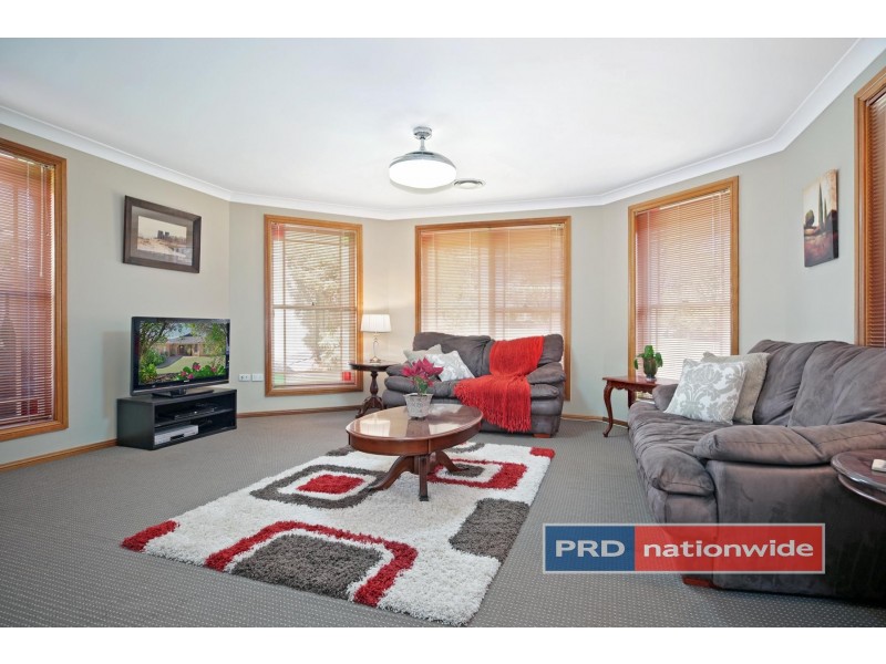 42 Sir John Jamison Circuit, Glenmore Park NSW 2745