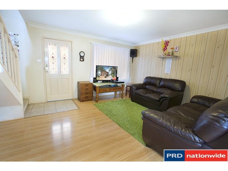 4/32 McNaughton Street, Jamisontown NSW 2750