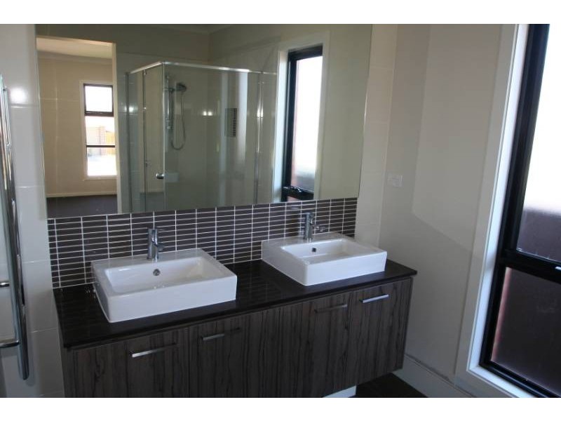 Glenmore Park NSW 2745