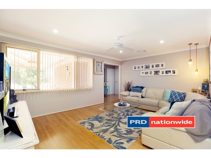 11 Shortland Street, Werrington County NSW 2747