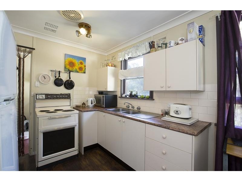 2 Karuah Road, Penrith NSW 2750