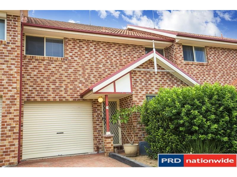 8/113 The Lakes Drive, Glenmore Park NSW 2745