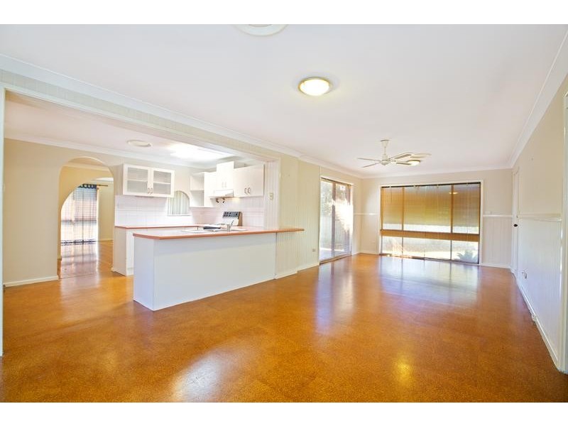 2 Byron Avenue, Wallacia NSW 2745