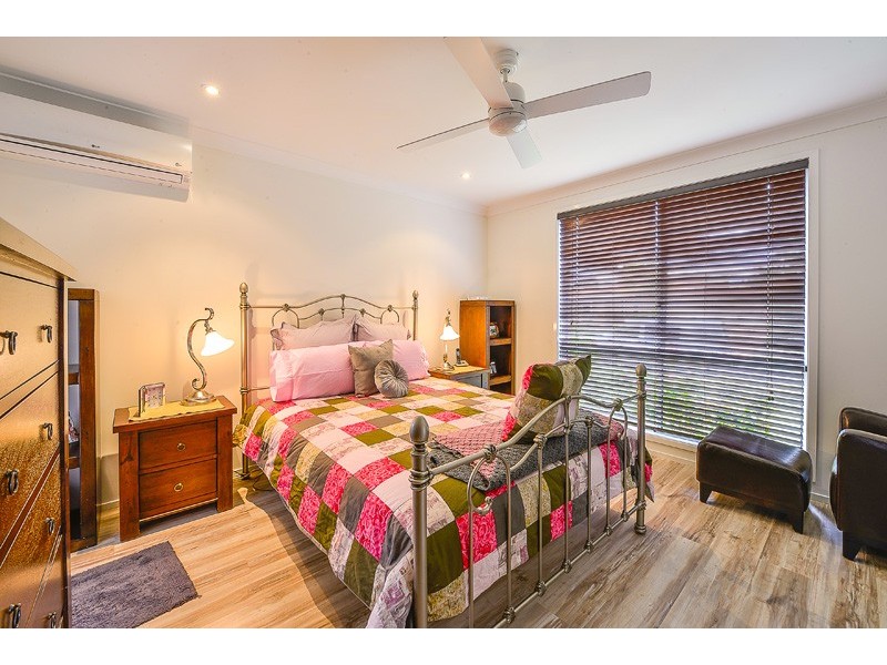 8 Muru Drive, Glenmore Park NSW 2745