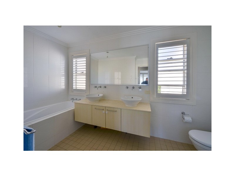 Macquarie Links NSW 2565