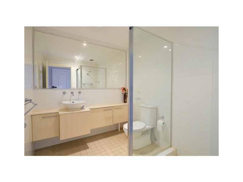 Macquarie Links NSW 2565