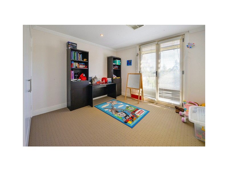 Macquarie Links NSW 2565