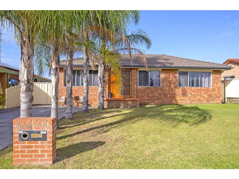 74 Greenbank Drive, Werrington County NSW 2747