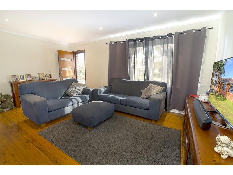 74 Greenbank Drive, Werrington County NSW 2747