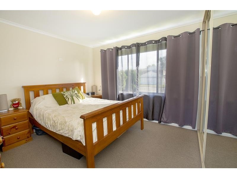 74 Greenbank Drive, Werrington County NSW 2747