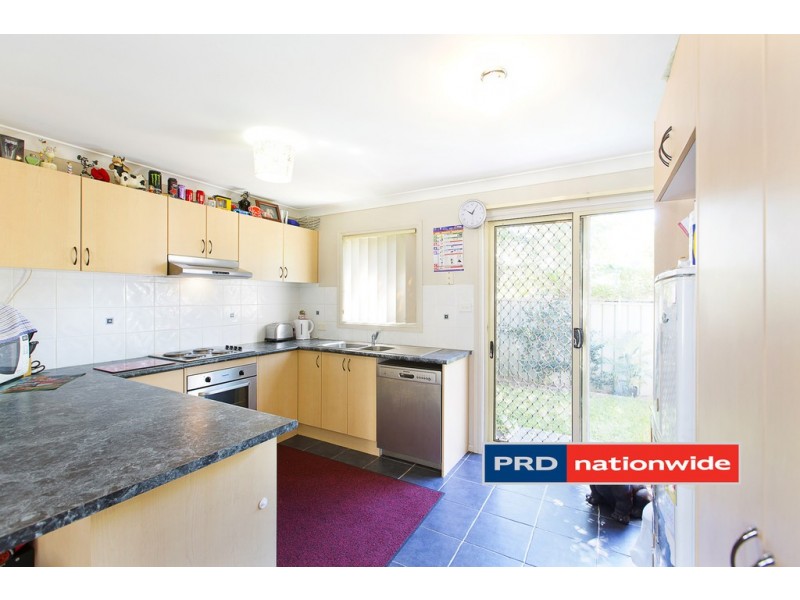 2/207 Jamison Road, Penrith NSW 2750