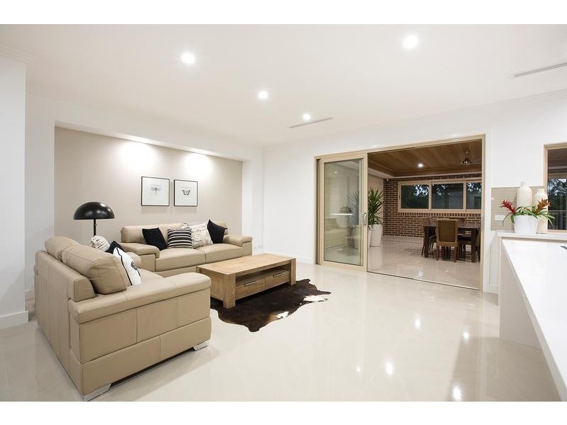 22 Doncaster Avenue, Claremont Meadows NSW 2747