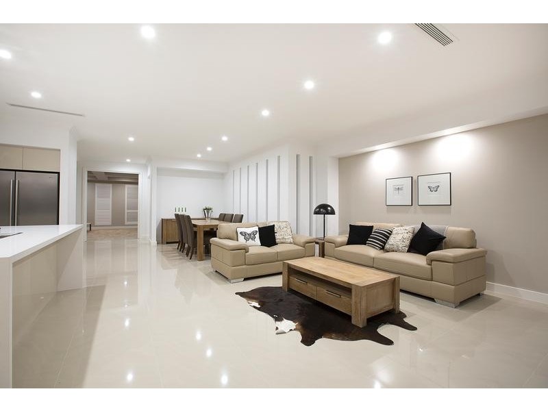 22 Doncaster Avenue, Claremont Meadows NSW 2747