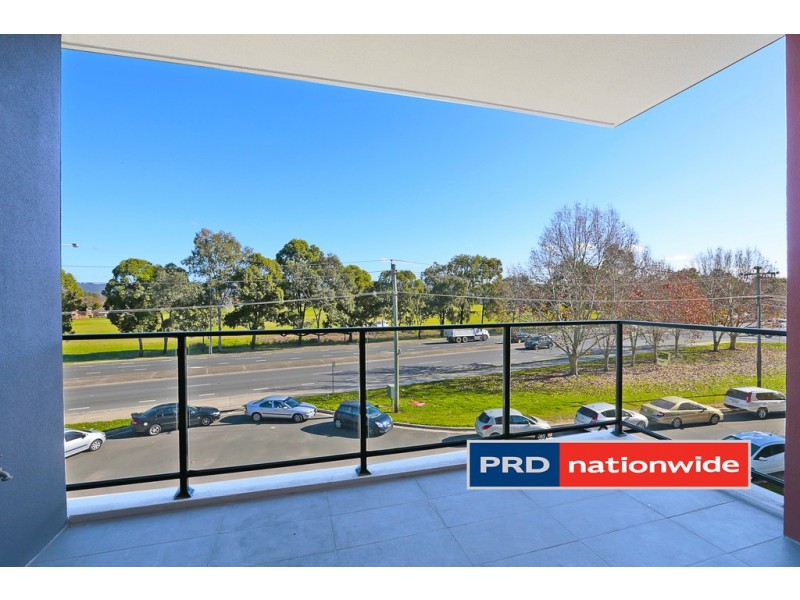 16/8 John Tipping Grove, Penrith NSW 2750