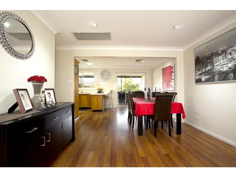 15 Clyburn Avenue, Jamisontown NSW 2750