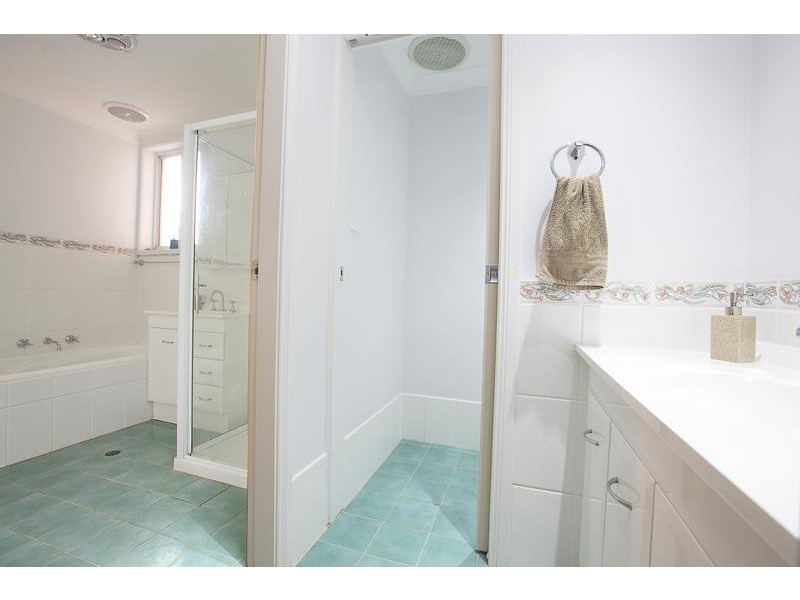 15 Clyburn Avenue, Jamisontown NSW 2750