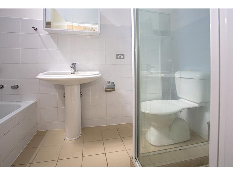 15/ 1 – 2 The Crescent, Penrith NSW 2750