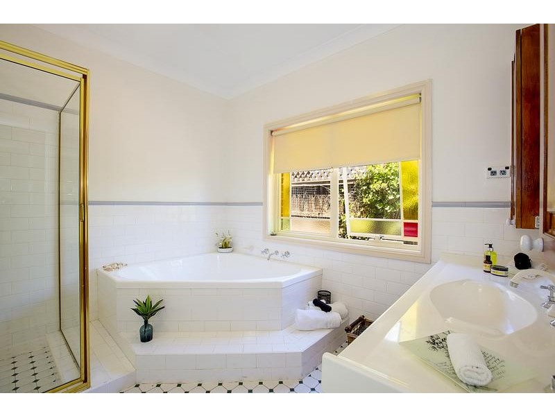 1 Acacia Avenue, Glenmore Park NSW 2745