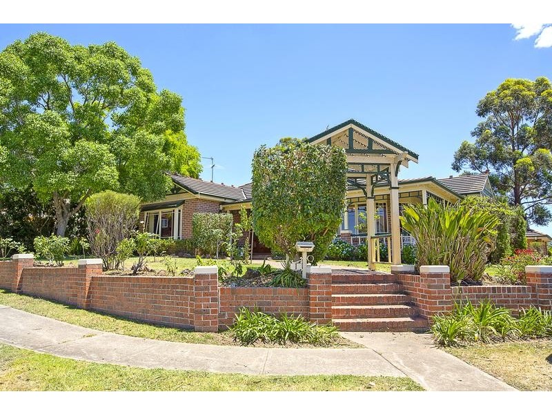 1 Acacia Avenue, Glenmore Park NSW 2745