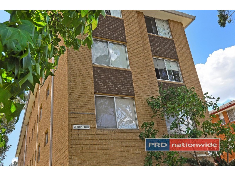 4/211 Derby Street, Penrith NSW 2750