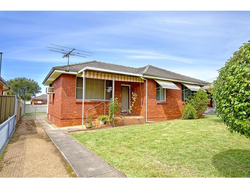 3 Epping Close, Cambridge Park NSW 2747