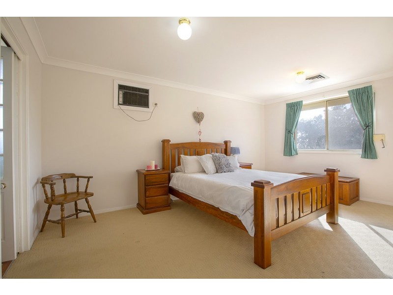 44 Greendale Road, Wallacia NSW 2745