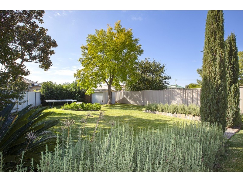 44 Greendale Road, Wallacia NSW 2745