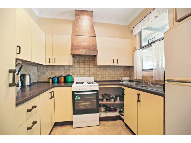 126 Woodriff Street, Penrith NSW 2750