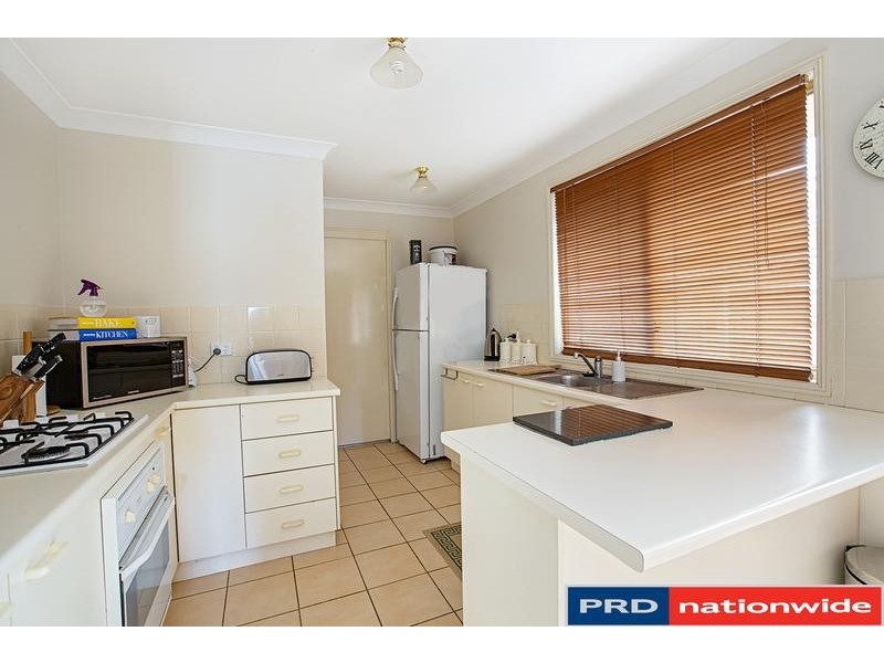 33 Kumbara Close, Glenmore Park NSW 2745