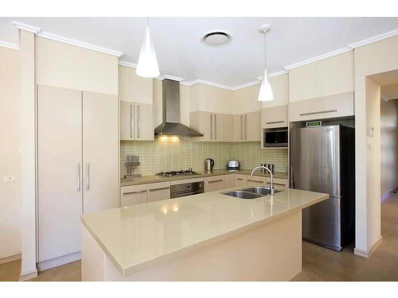 8 Fulmar Way, Cranebrook NSW 2749