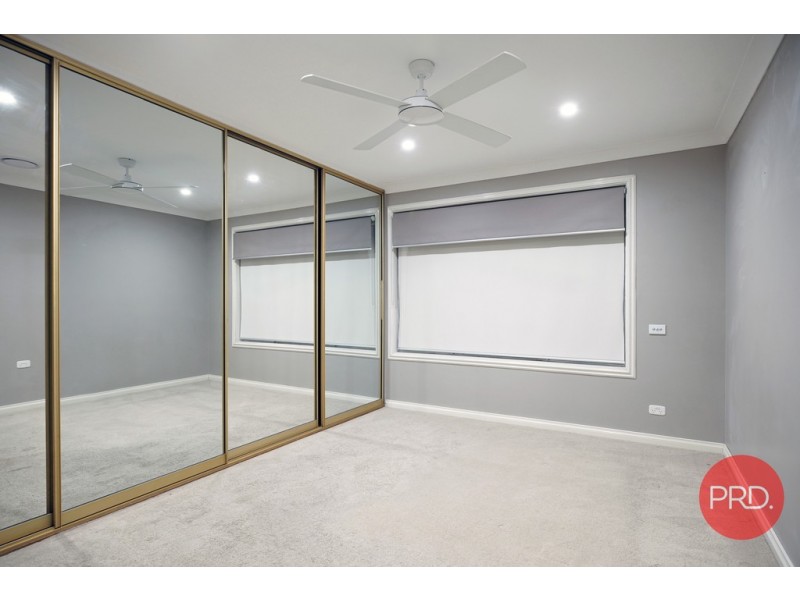 7 Gladswood Avenue, South Penrith NSW 2750