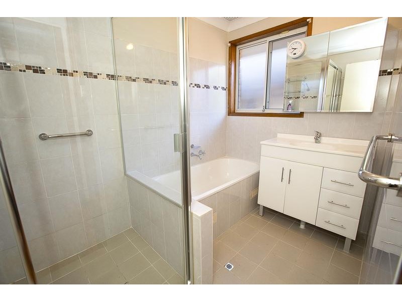 204 Banks Drive, St Clair NSW 2759