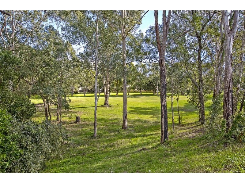 37 Parklands Avenue, Leonay NSW 2750