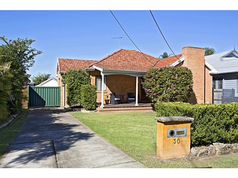 30 Ladbury Avenue, Penrith NSW 2750