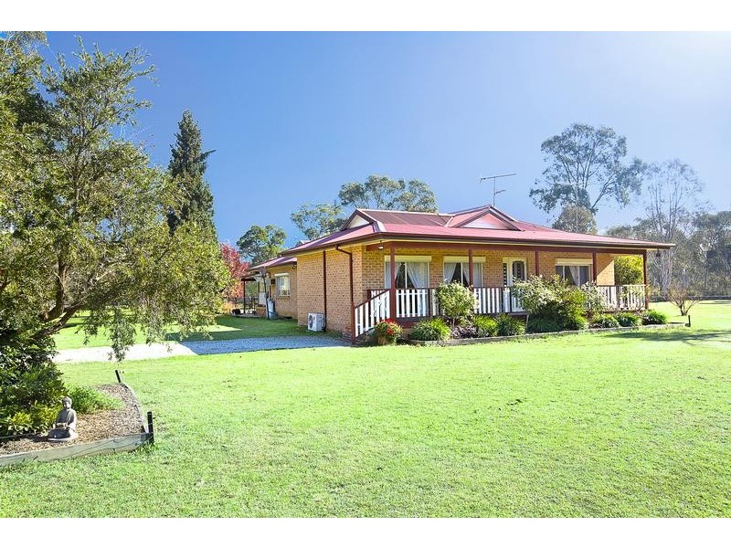 15 Tadmore Road, Cranebrook NSW 2749