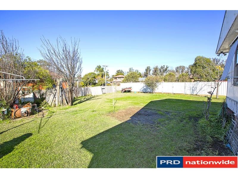 72 Bringelly Road, Kingswood NSW 2747