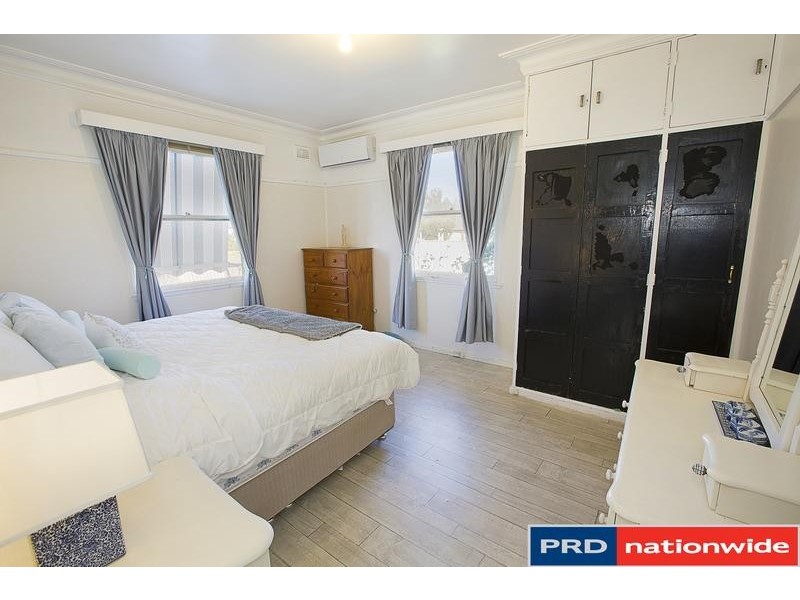 72 Bringelly Road, Kingswood NSW 2747