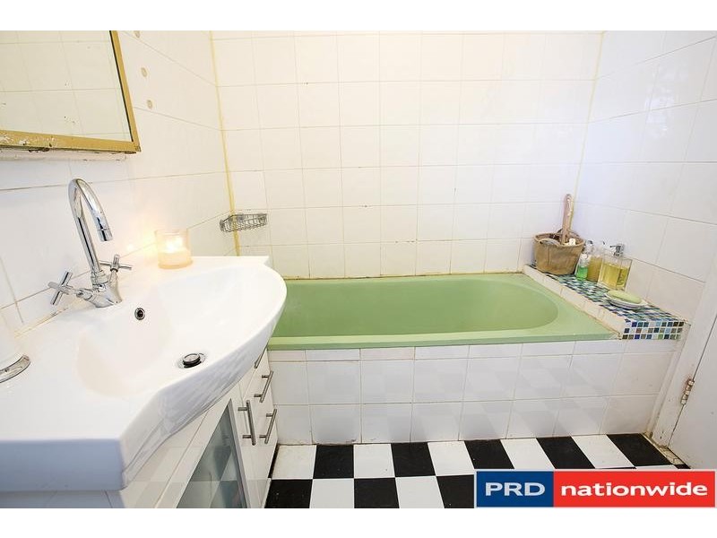 72 Bringelly Road, Kingswood NSW 2747