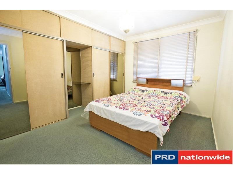 9 Chesterfield Road, South Penrith NSW 2750