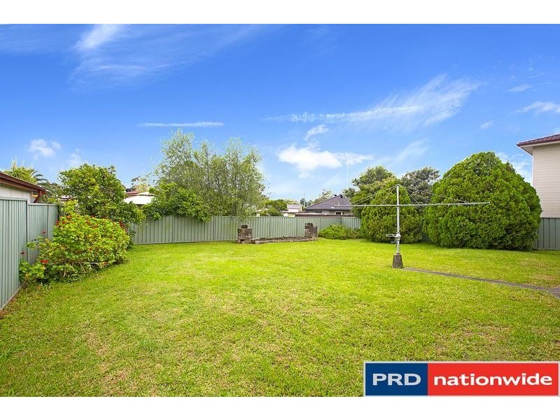 9 Chesterfield Road, South Penrith NSW 2750