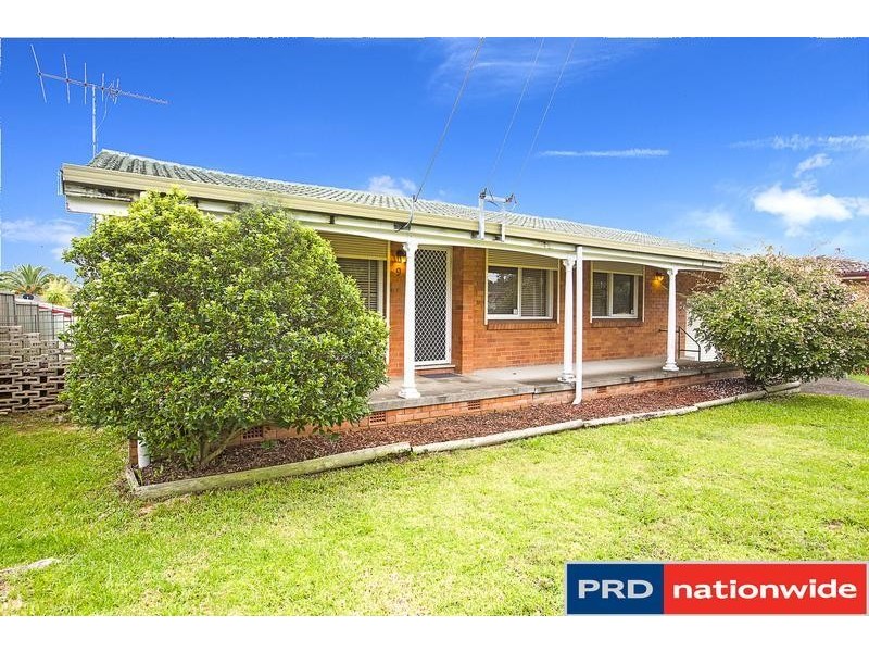 9 Chesterfield Road, South Penrith NSW 2750