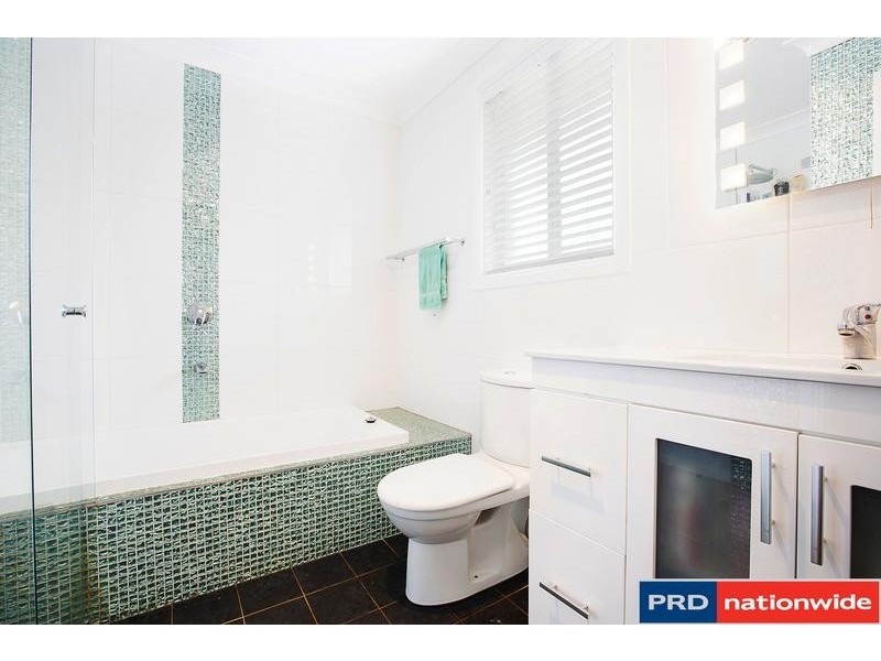 18 Lyn Circuit, Jamisontown NSW 2750