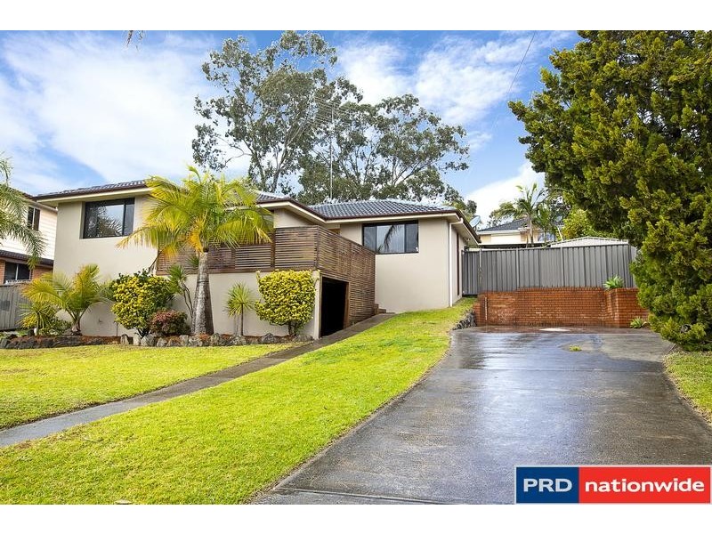 18 Lyn Circuit, Jamisontown NSW 2750