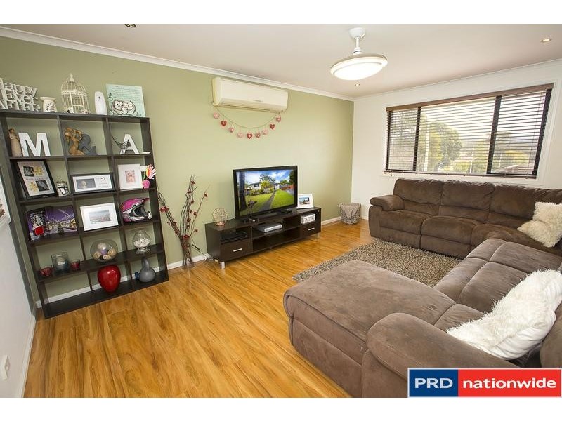18 Lyn Circuit, Jamisontown NSW 2750