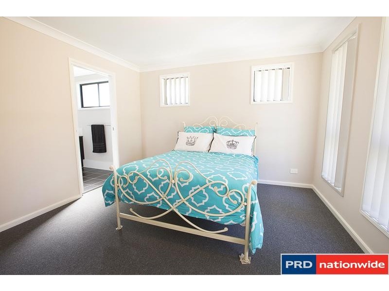 21 Moluccana Crescent, Ropes Crossing NSW 2760