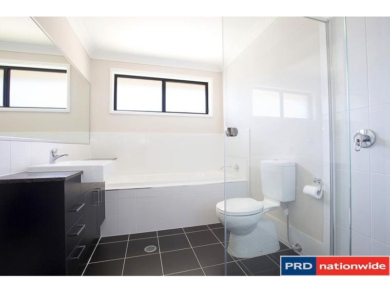 21 Moluccana Crescent, Ropes Crossing NSW 2760