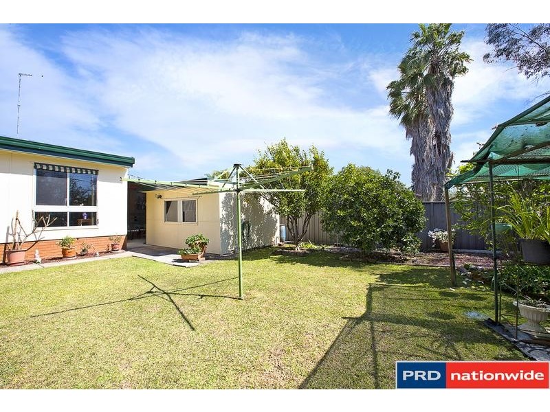 10 Munmora Place, Oxley Park NSW 2760